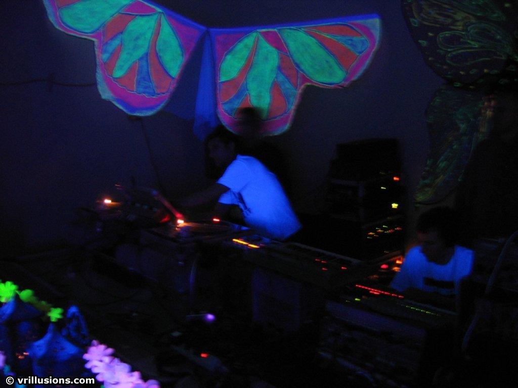 butterfly_dance_ritual_2005_06.jpg