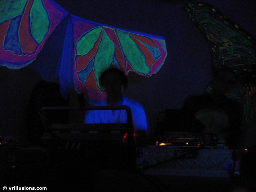 butterfly_dance_ritual_2005_16.jpg