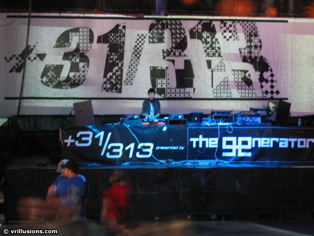 movement04_hartplaza_05.jpg