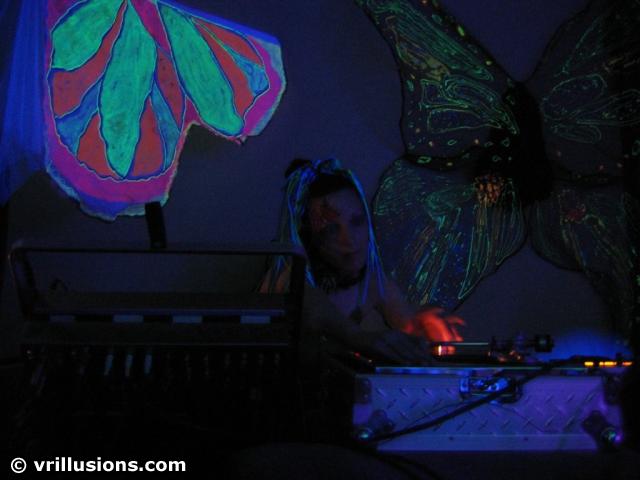butterfly_dance_ritual_2005_18.jpg